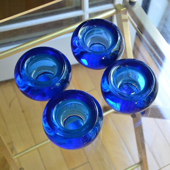 Set of 4 Crate & Barrel Glow Blue Glass Tealight Candle Holders - Picture 1 of 9